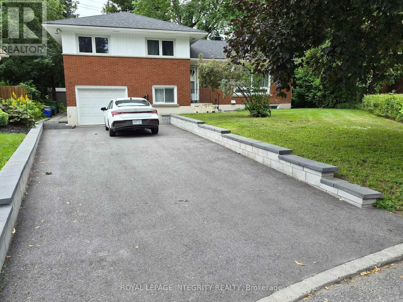 A-2748 Moncton Road, Ottawa, ON, K2B 7W1