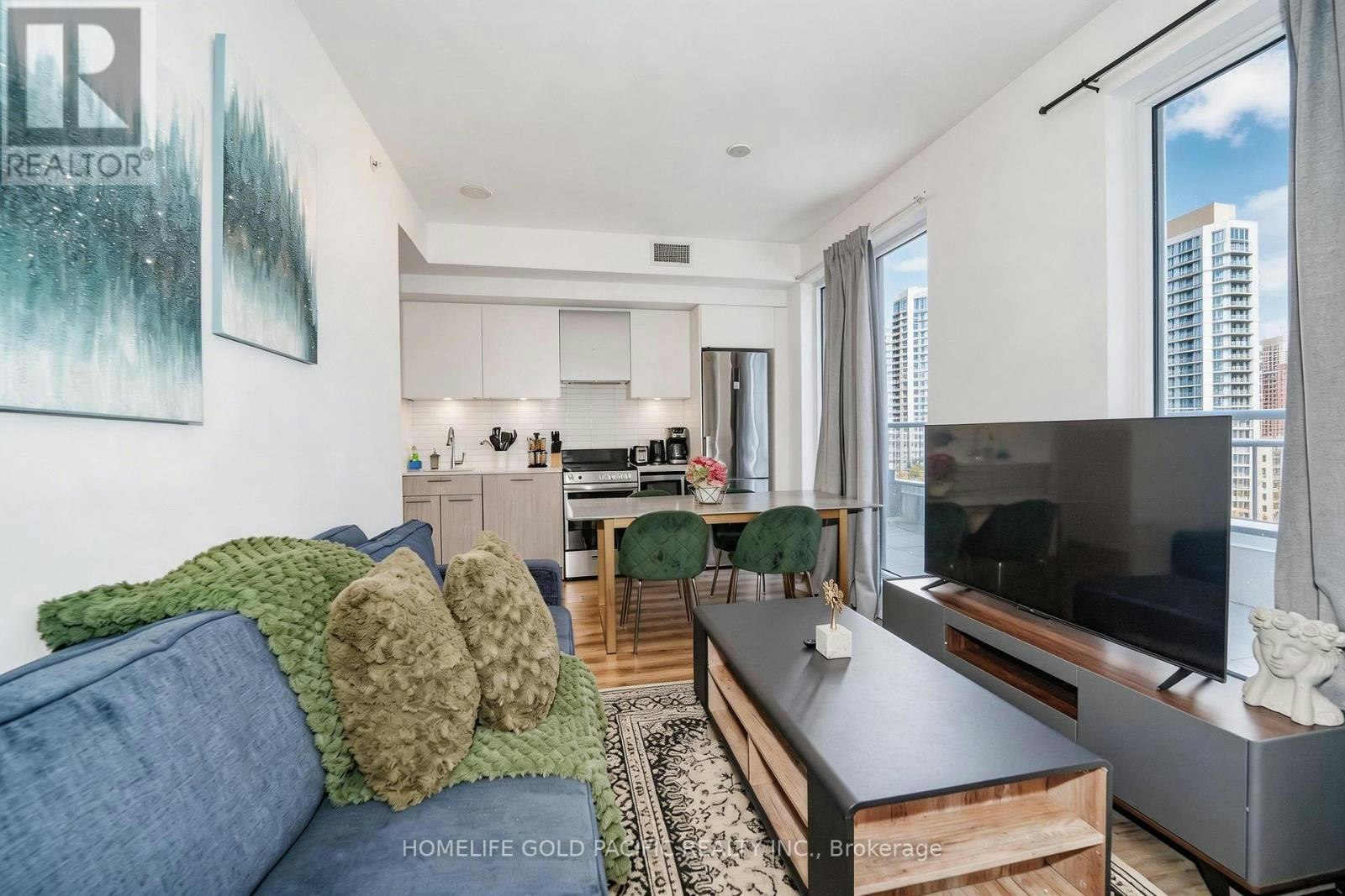 925-251 Jarvis Street, Toronto, ON, M5B 0C3