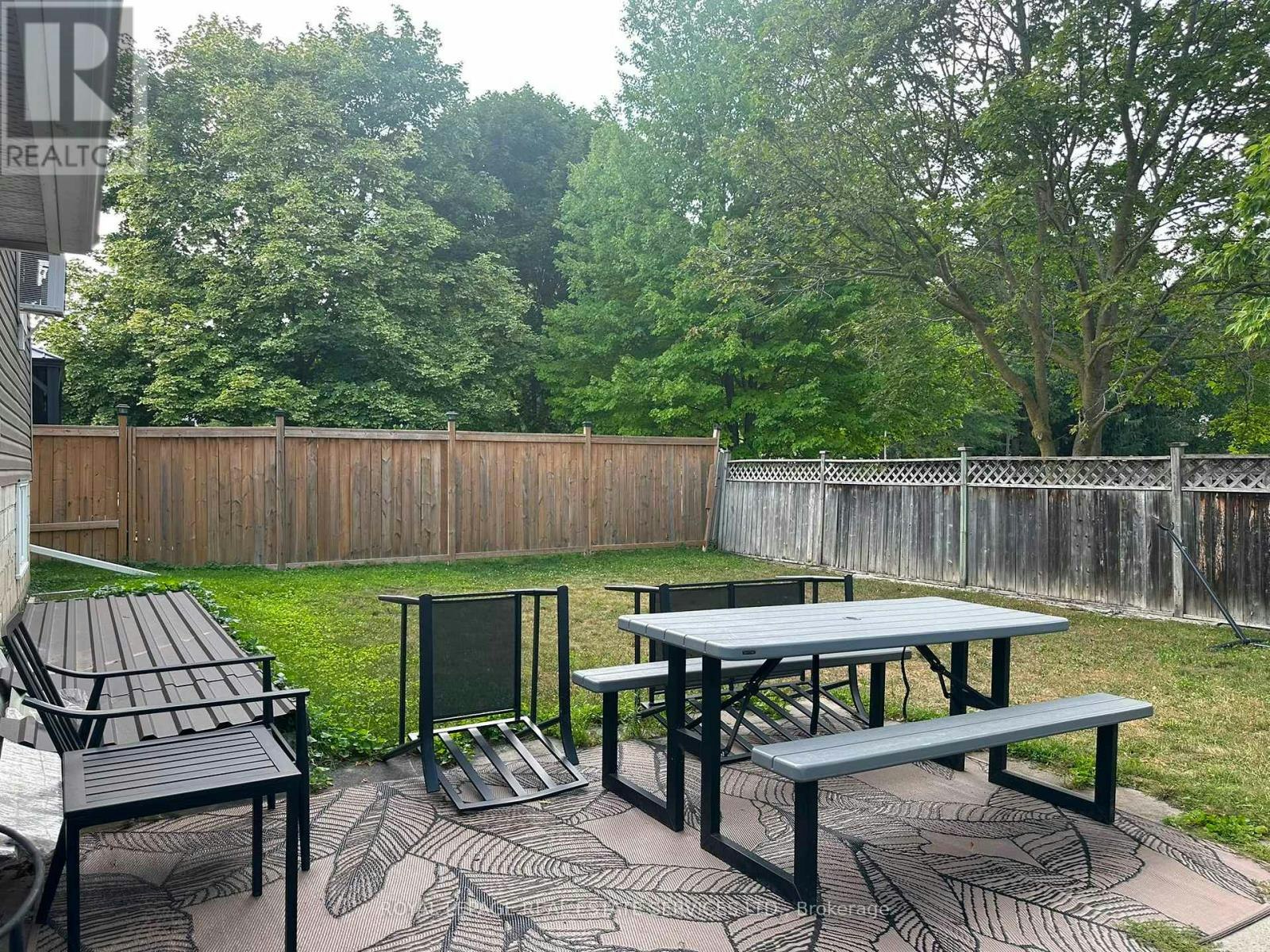 UPPER-172 Queen Street, New Tecumseth, ON, L9R 1K2 - 17