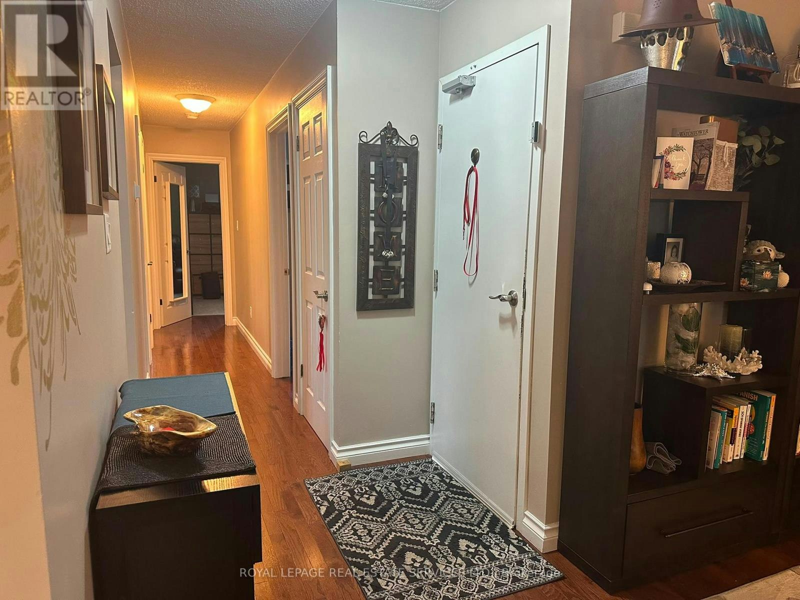 UPPER-172 Queen Street, New Tecumseth, ON, L9R 1K2 - 2
