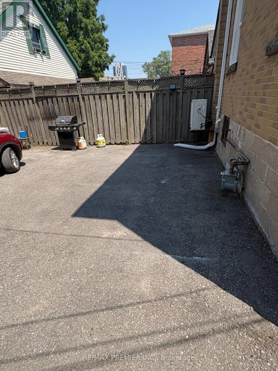 MAIN-394 Whitmore Avenue, Toronto, ON, M6E 2N4 - 22