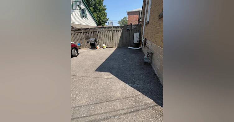 MAIN-394 Whitmore Avenue, Toronto, ON, M6E 2N4 - 22