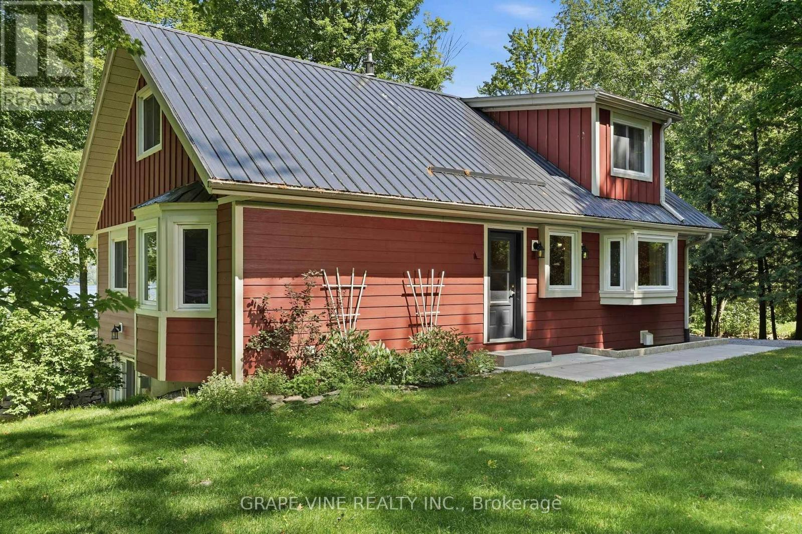 68 Goodman Crescent, Prince Edward County, ON, K0K 2T0