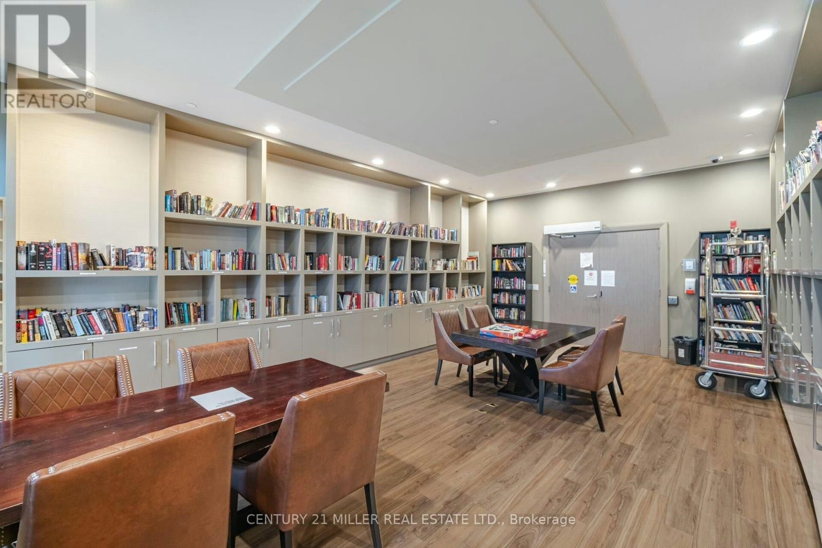 PH08-35 Saranac Boulevard, Toronto, ON, M6A 2G4 - 25