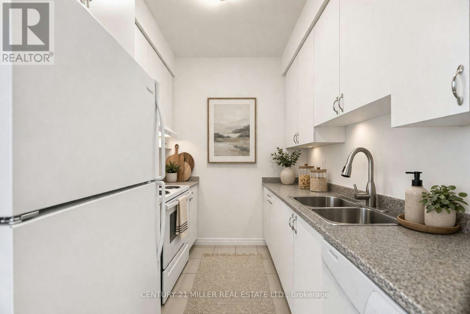 PH08-35 Saranac Boulevard, Toronto, ON, M6A 2G4 - 23