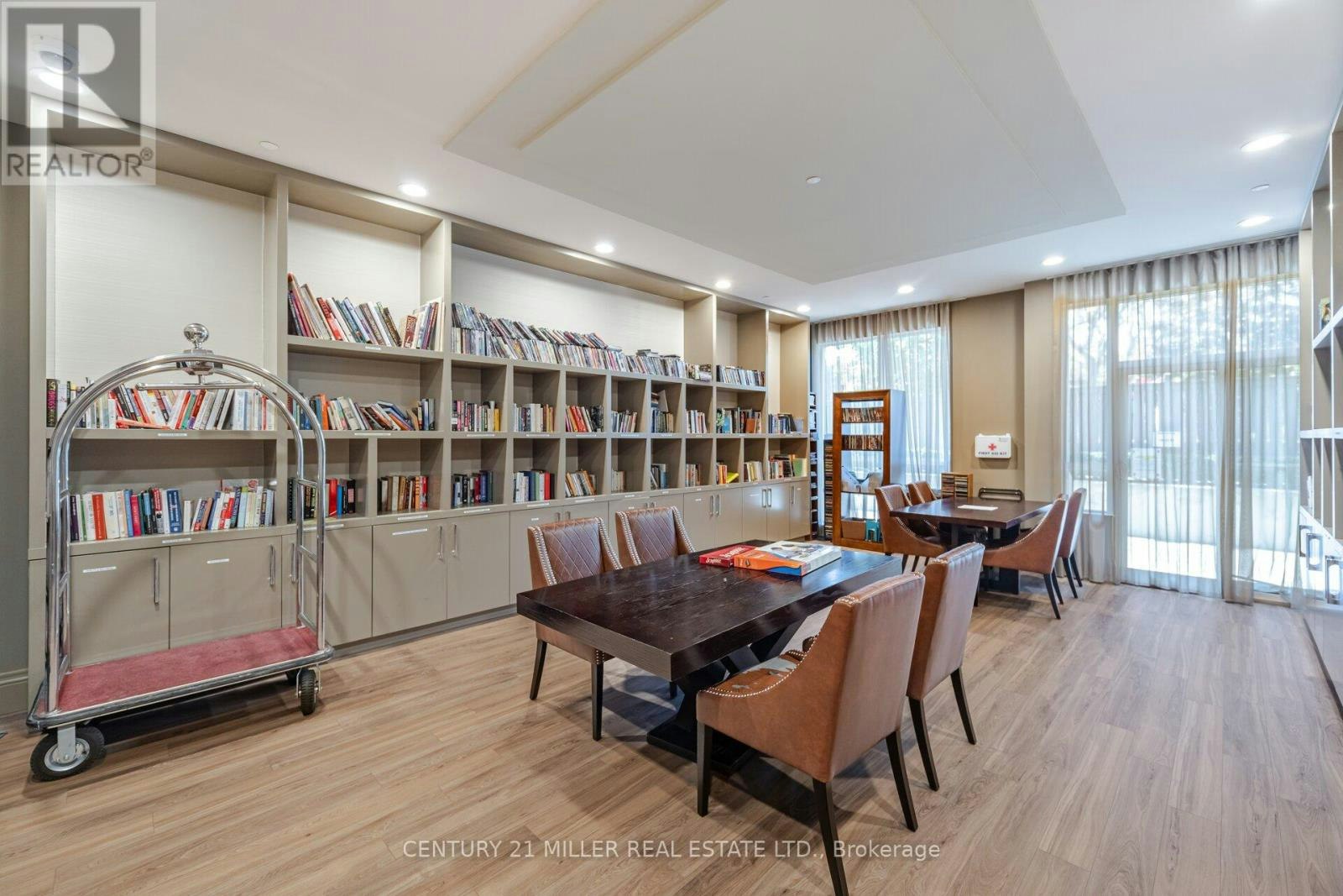 PH08-35 Saranac Boulevard, Toronto, ON, M6A 2G4 - 24
