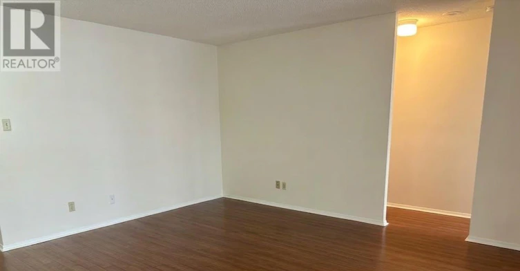 1021-633 Bay Street, Toronto, ON, M5G 2G4 - 4