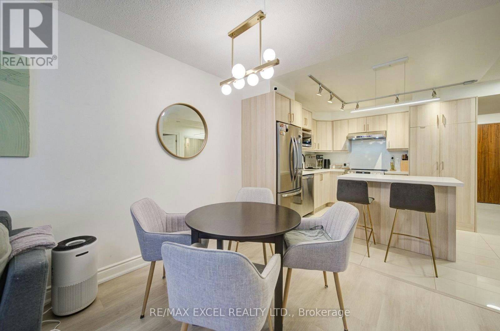 202-37 Galleria Parkway, Markham, ON, L3T 0A5 - 26