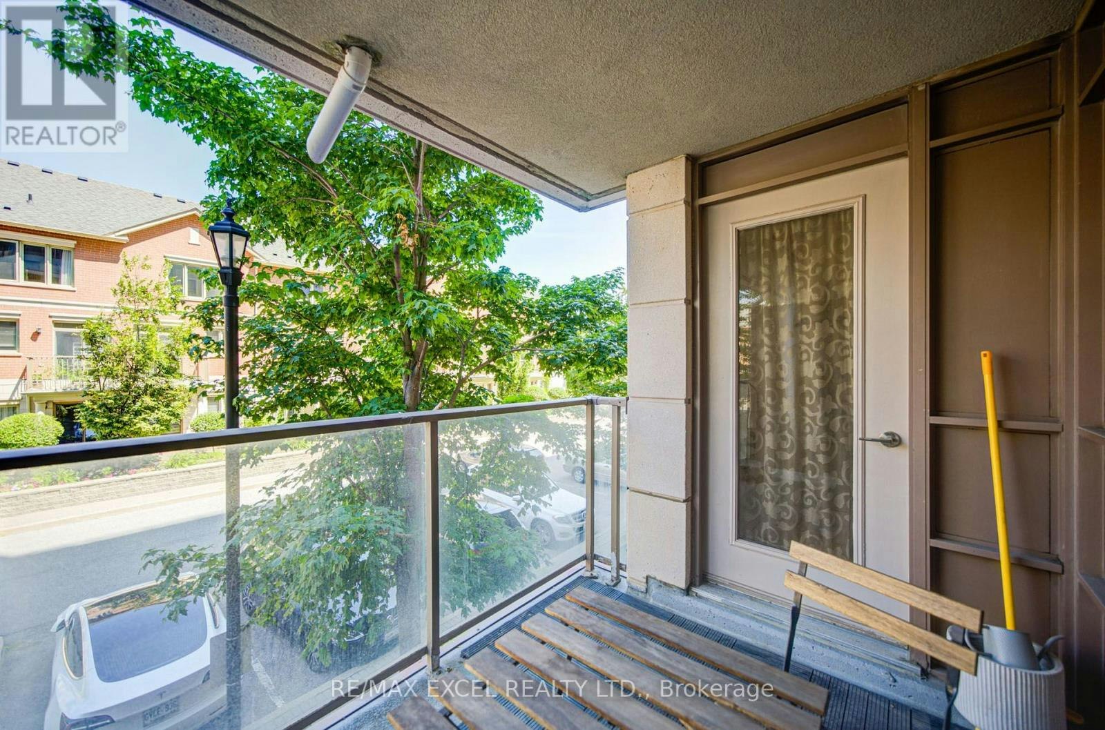 202-37 Galleria Parkway, Markham, ON, L3T 0A5 - 39