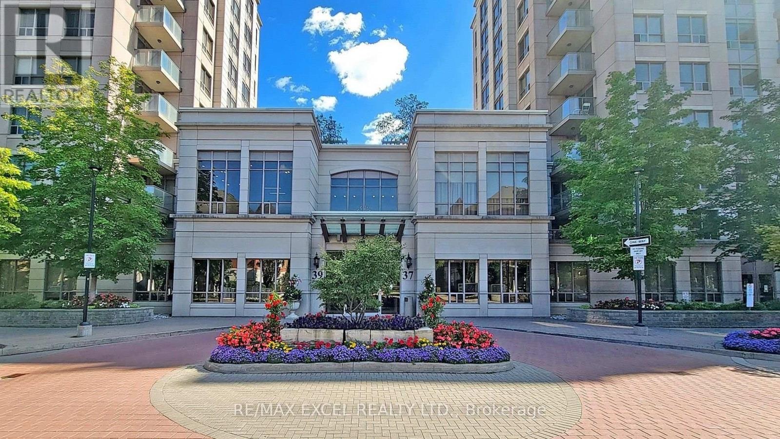 202-37 Galleria Parkway, Markham, ON, L3T 0A5 - 3