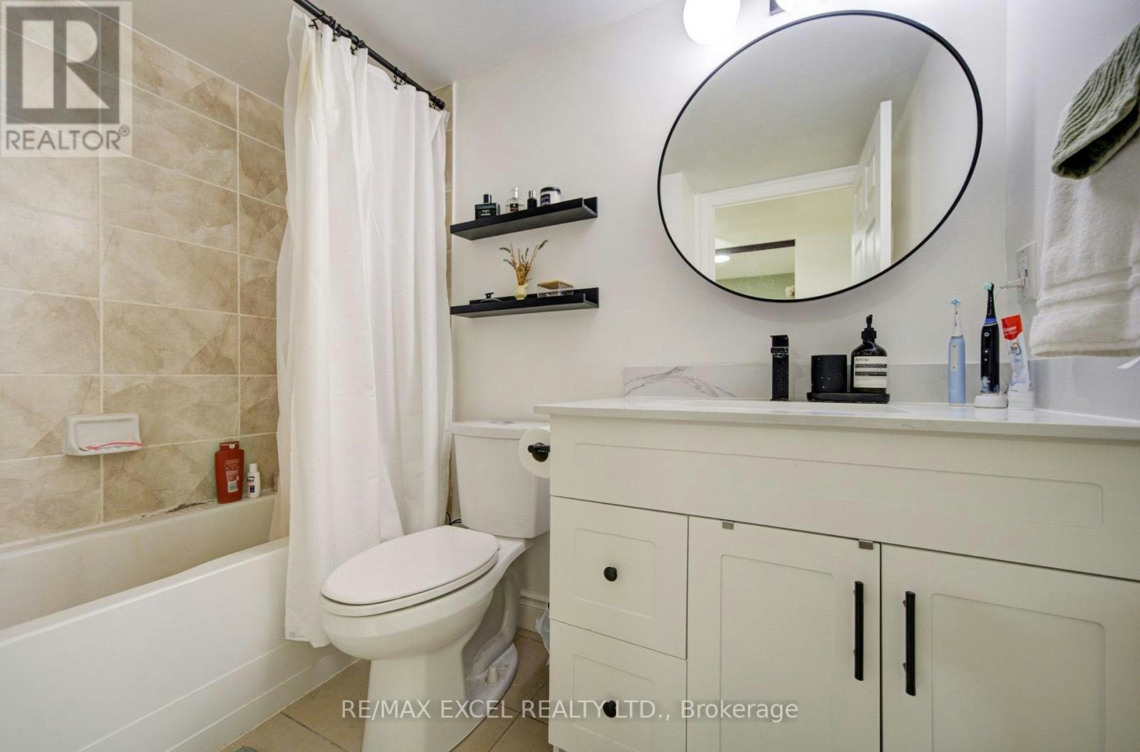 202-37 Galleria Parkway, Markham, ON, L3T 0A5 - 15