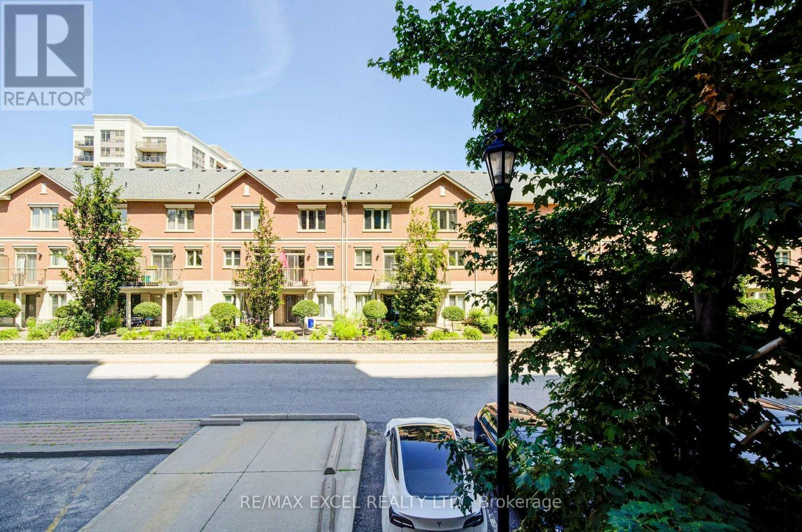 202-37 Galleria Parkway, Markham, ON, L3T 0A5 - 44