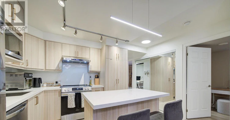 202-37 Galleria Parkway, Markham, ON, L3T 0A5 - 22