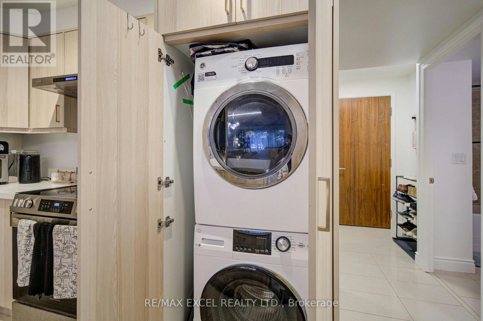 202-37 Galleria Parkway, Markham, ON, L3T 0A5 - 24
