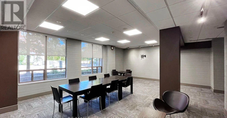 202-37 Galleria Parkway, Markham, ON, L3T 0A5 - 49