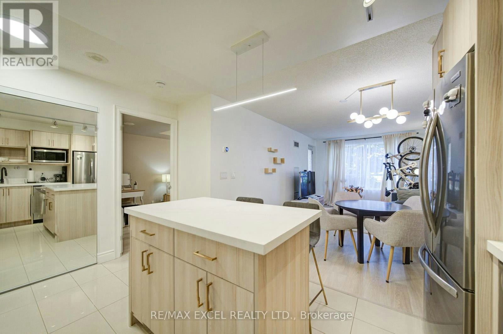 202-37 Galleria Parkway, Markham, ON, L3T 0A5 - 23