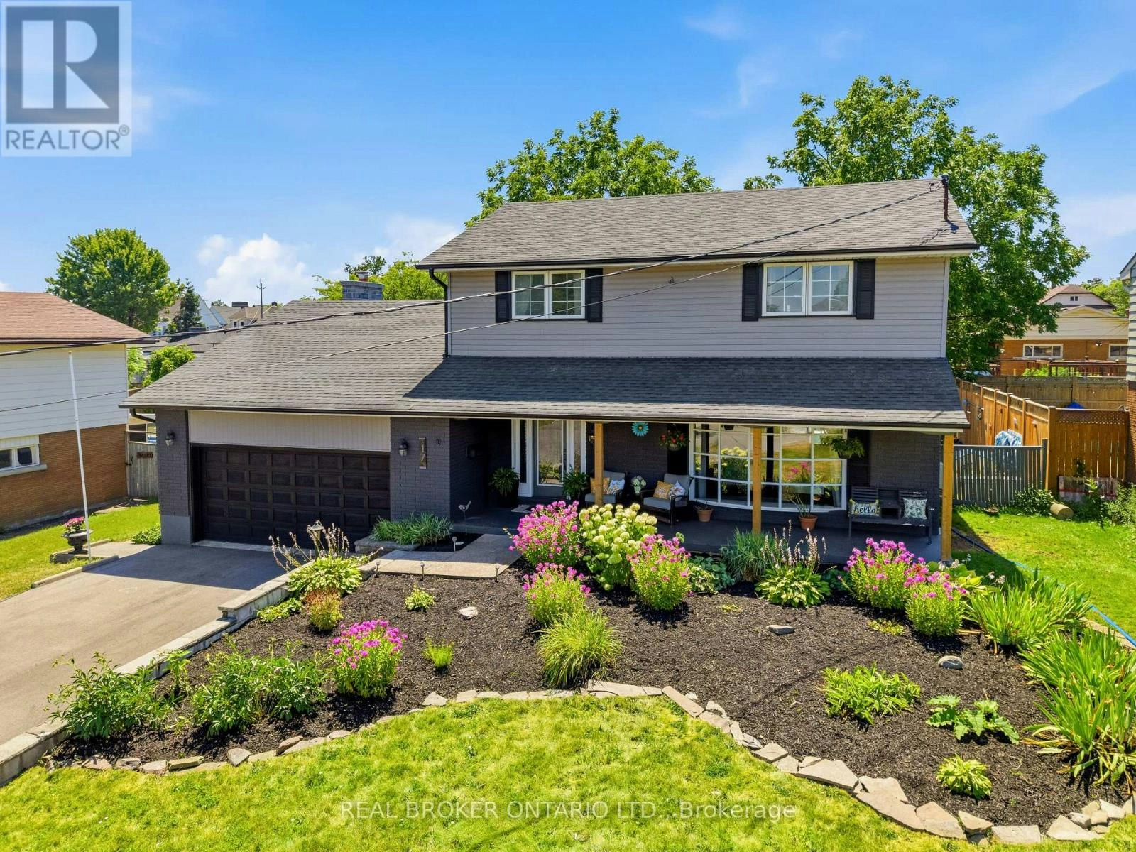 17 Lindbergh Drive, Fort Erie, ON, L2A 2Z5