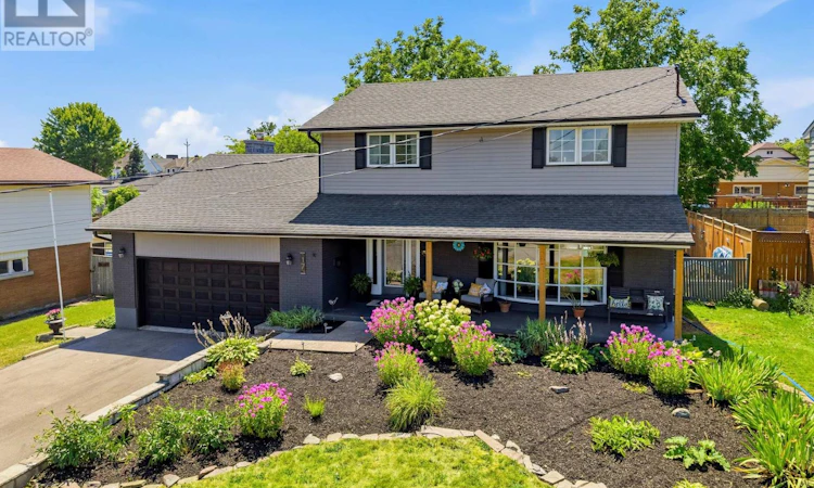 17 Lindbergh Drive