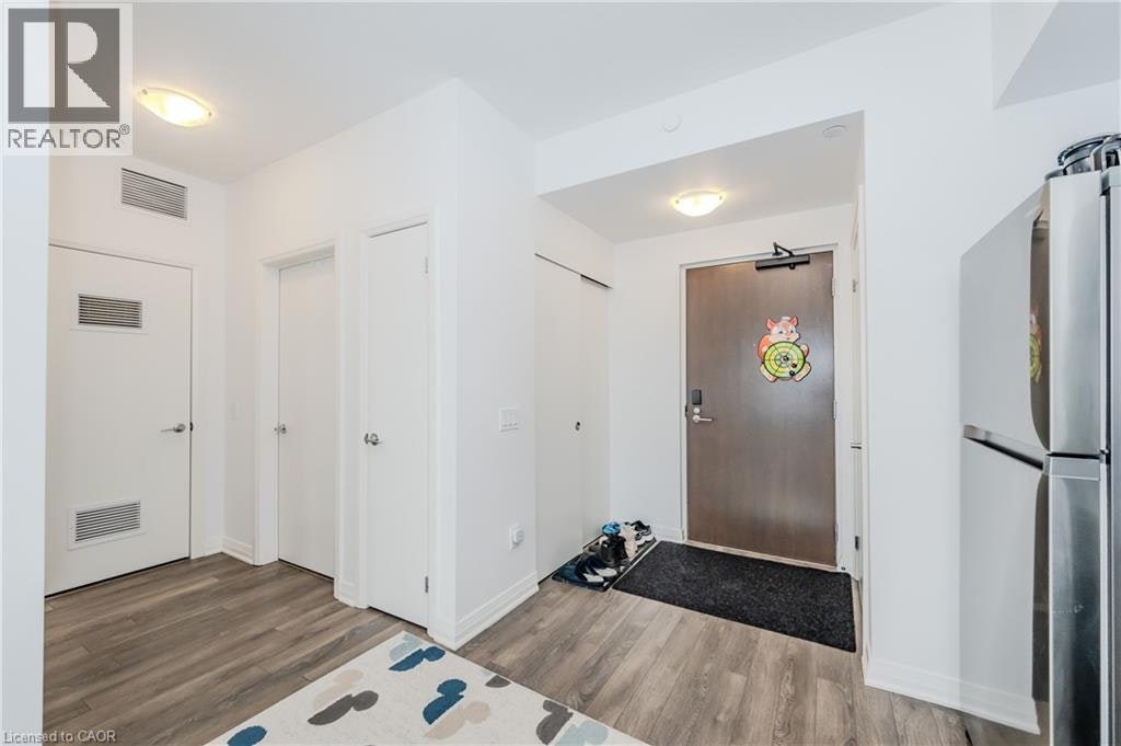 411-101 Golden Eagle Road, Waterloo, ON, N2V 1C3 - 2
