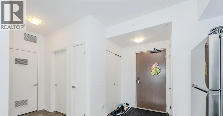 411-101 Golden Eagle Road, Waterloo, ON, N2V 1C3 - 2