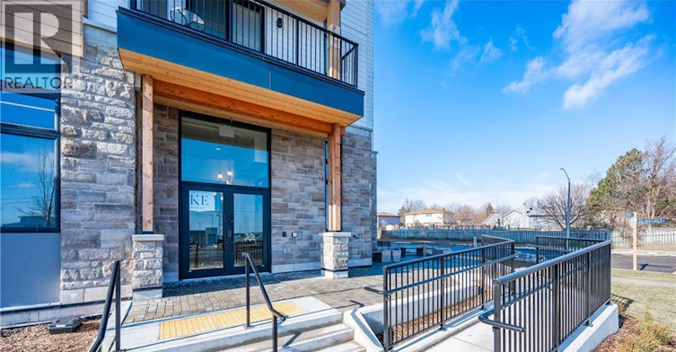 411-101 Golden Eagle Road, Waterloo, ON, N2V 1C3 - 39