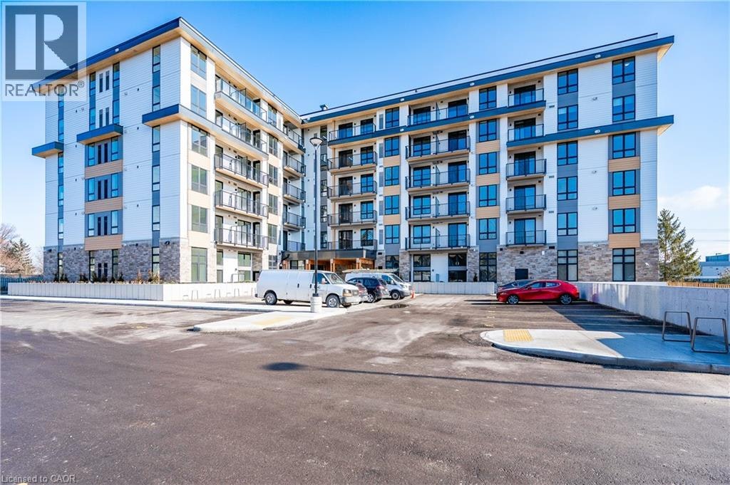 411-101 Golden Eagle Road, Waterloo, ON, N2V 1C3 - 21