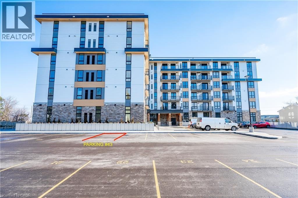 411-101 Golden Eagle Road, Waterloo, ON, N2V 1C3 - 22