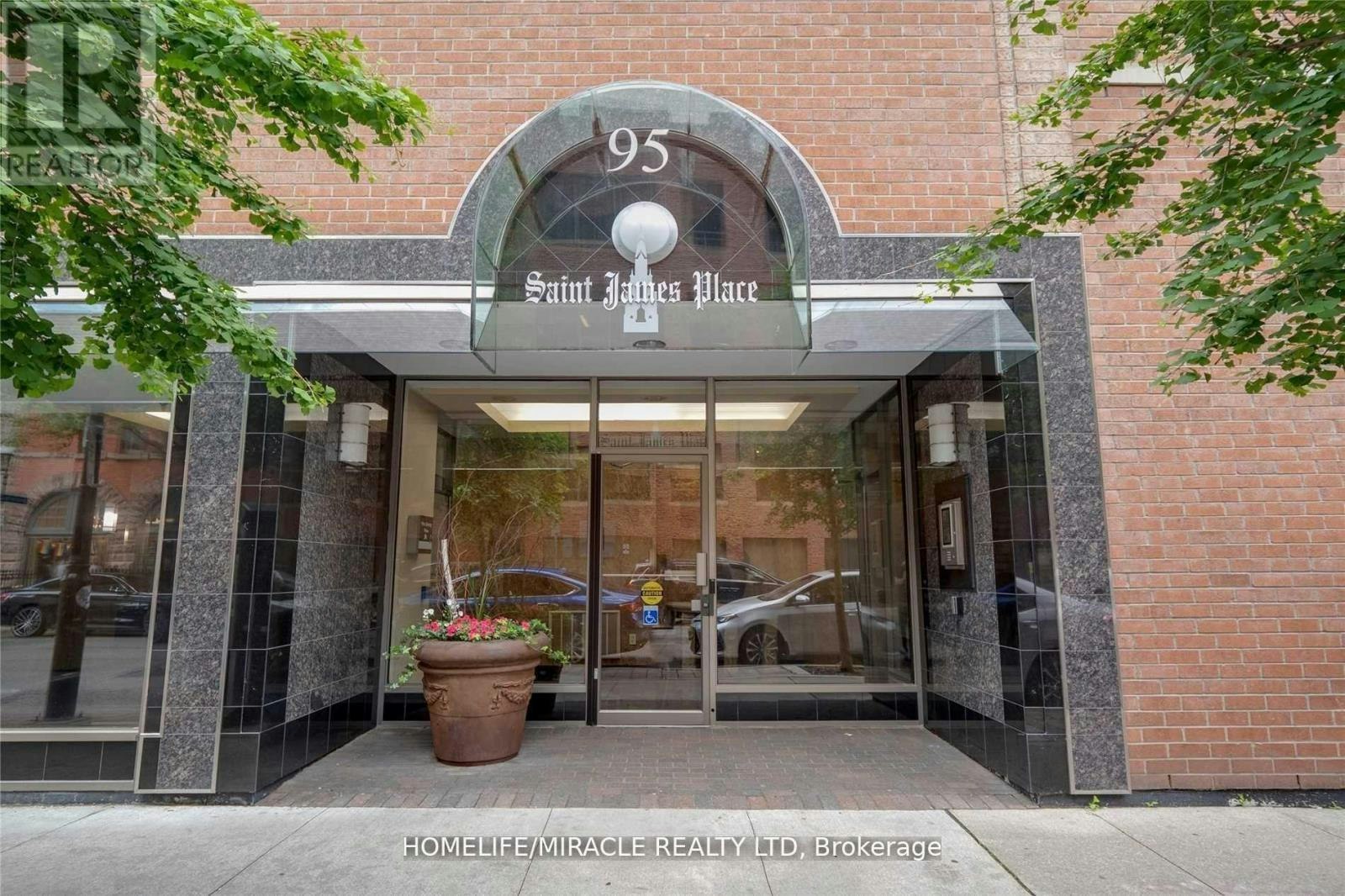 605-95 Lombard Street, Toronto, ON, M5C 2V3 - 2
