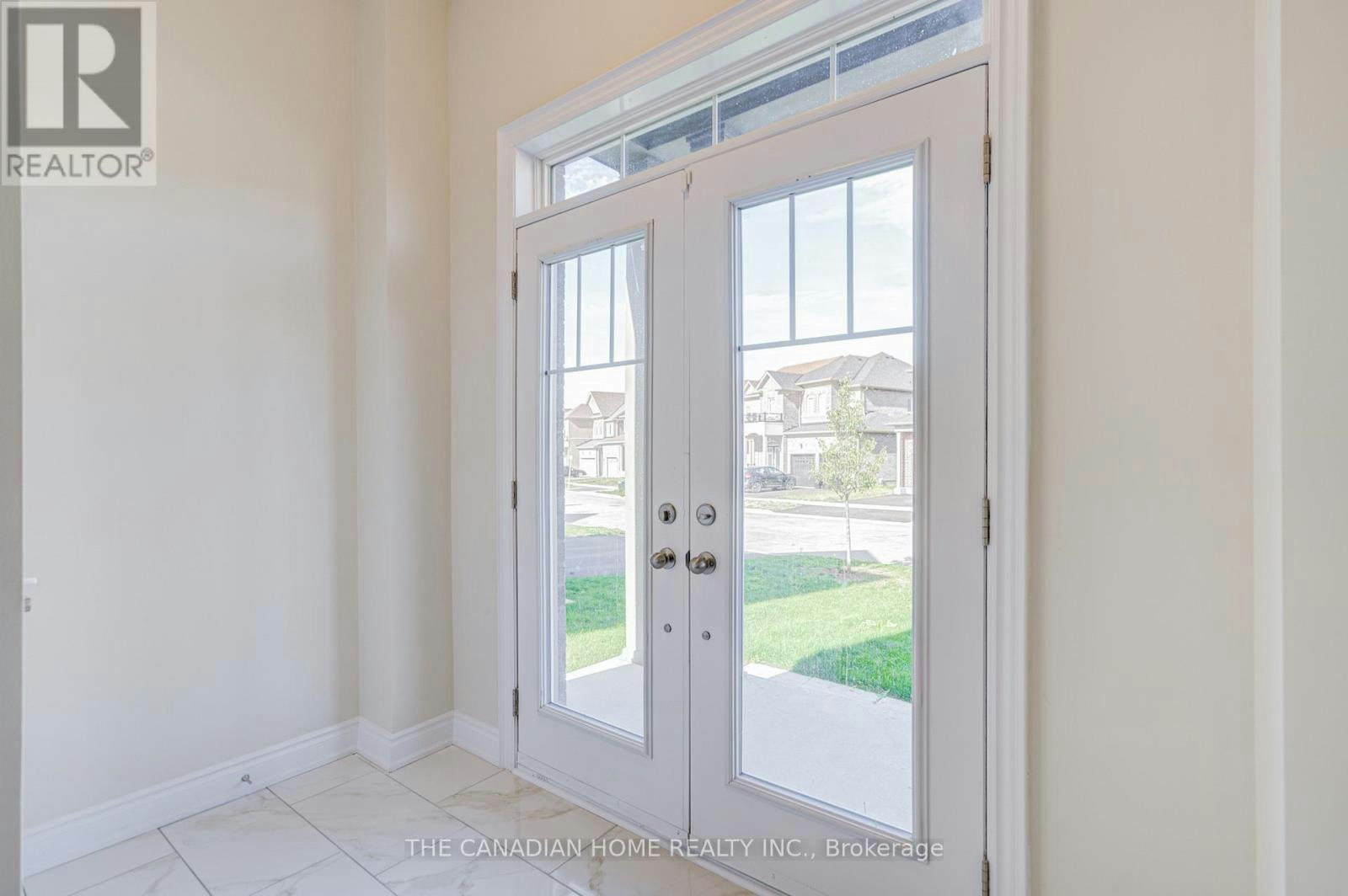 57 Mac Campbell Way, Bradford West Gwillimbury, ON, L3Z 4M7 - 5