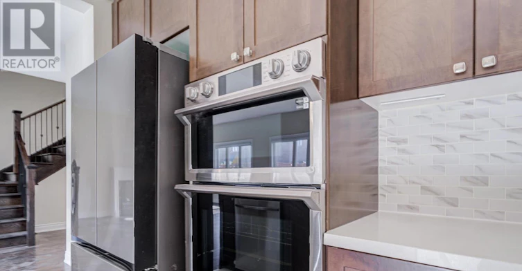 57 Mac Campbell Way, Bradford West Gwillimbury, ON, L3Z 4M7 - 25