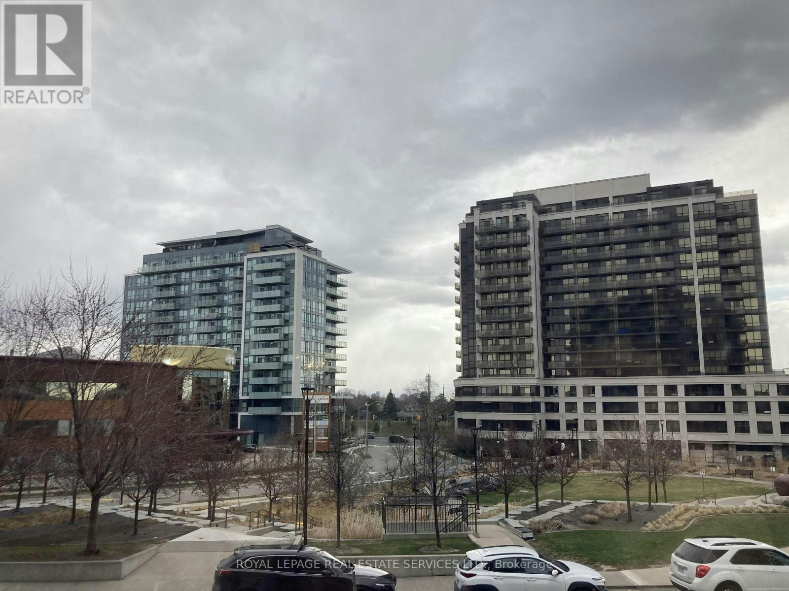 204-55 De Boers Drive, Toronto, ON, M3J 0G5 - 2