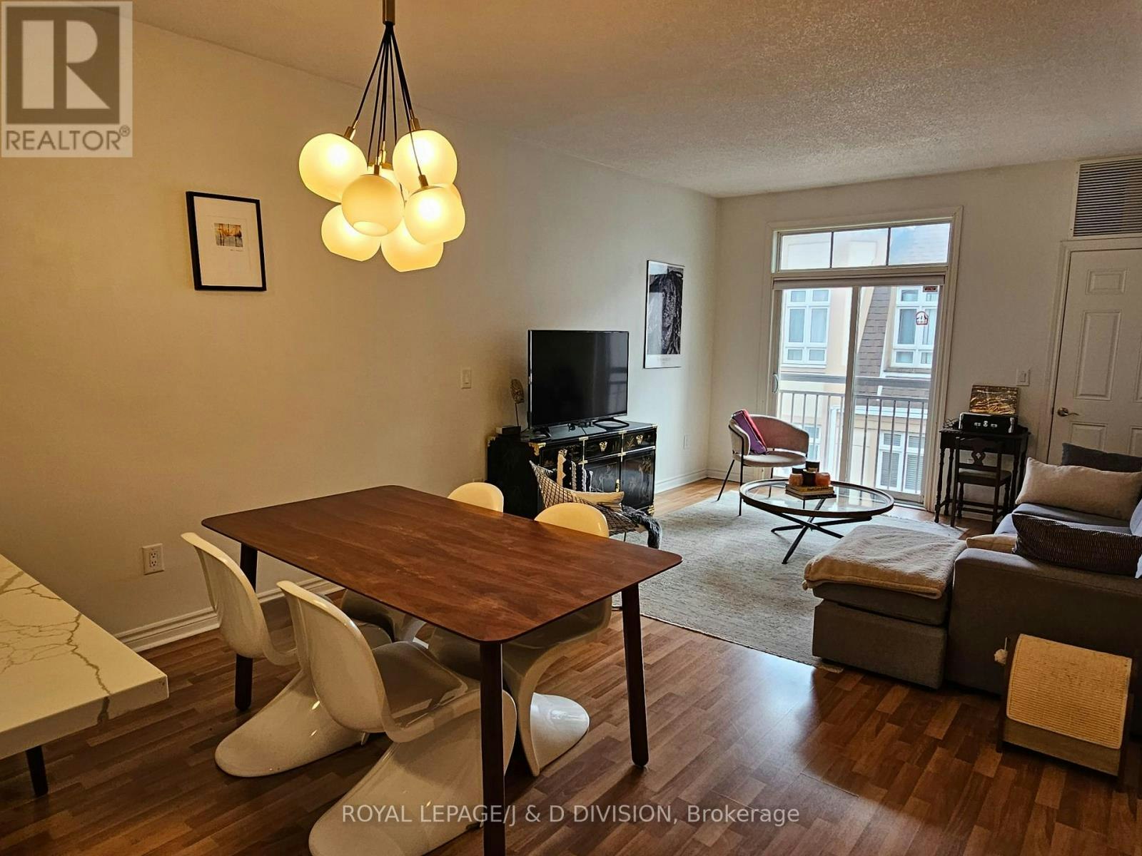 9-38 Gibson Avenue, Toronto, ON, M9N 0A5 - 7