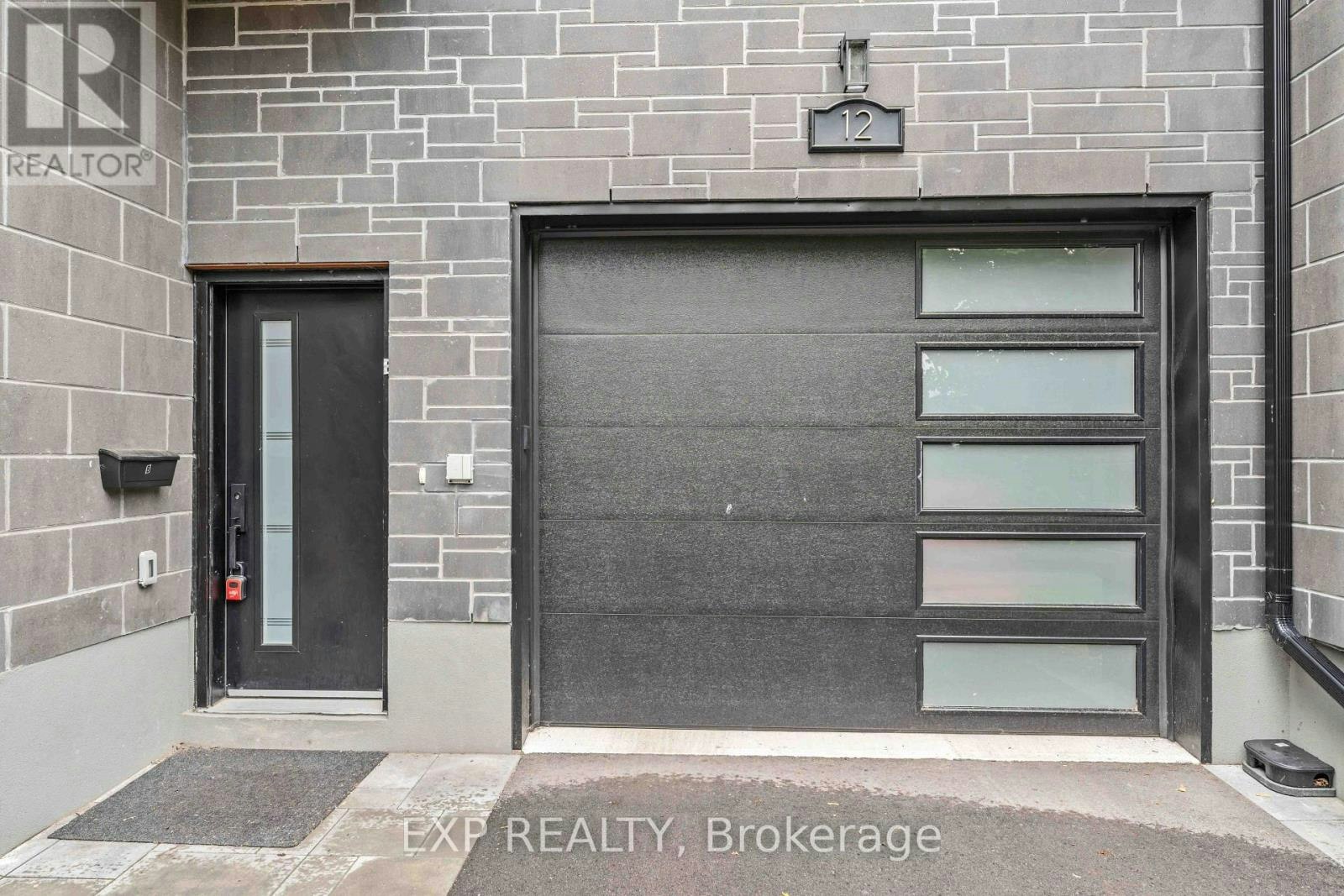 B-12 Sylvester Street, Ottawa, ON, K1K 1V7 - 2