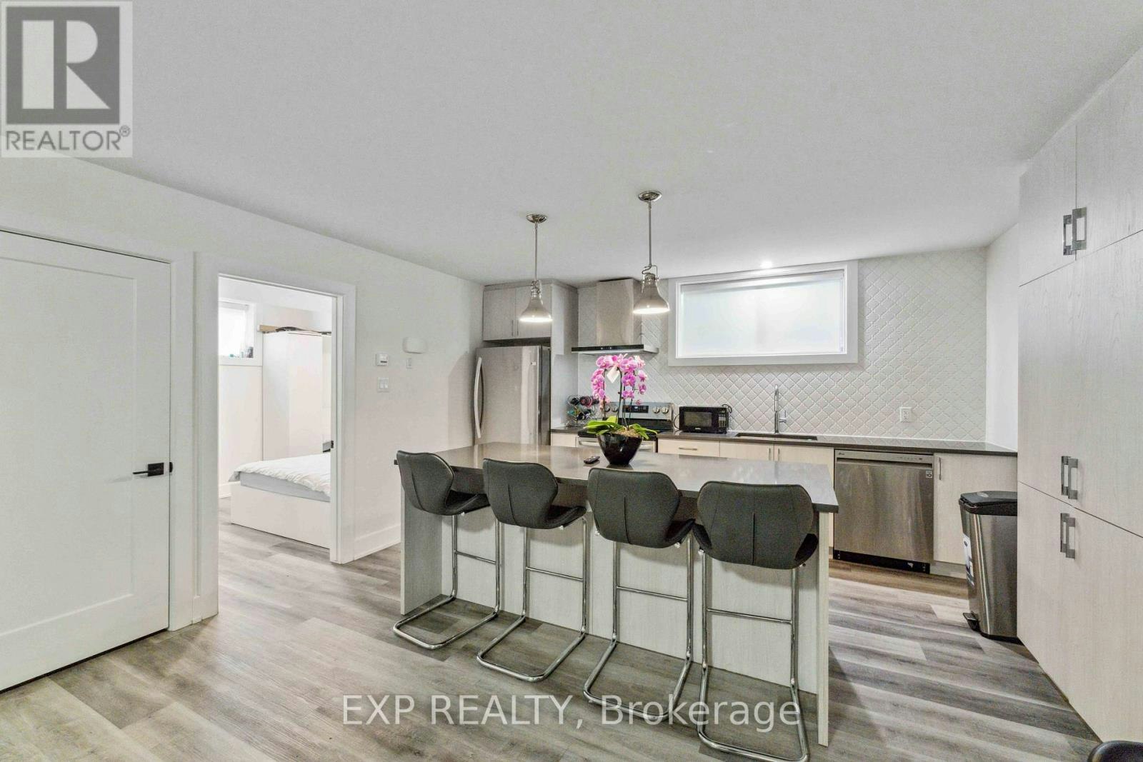 B-12 Sylvester Street, Ottawa, ON, K1K 1V7 - 9