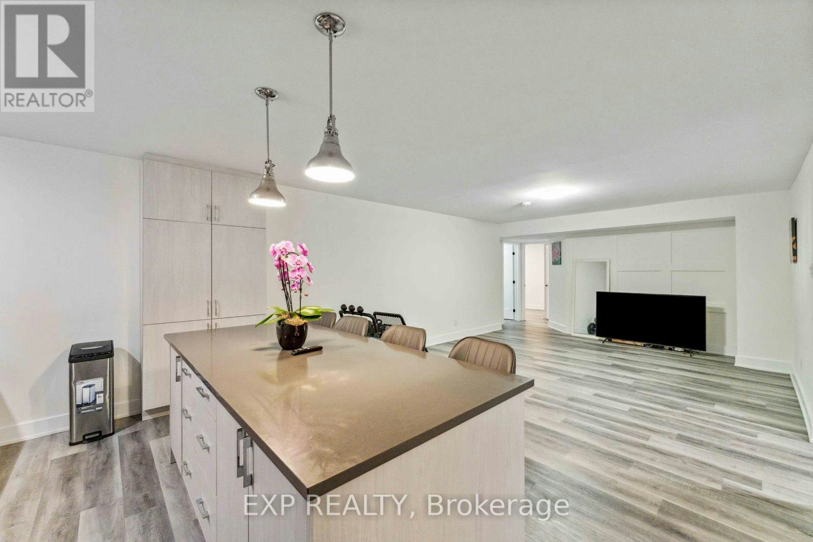 B-12 Sylvester Street, Ottawa, ON, K1K 1V7 - 5
