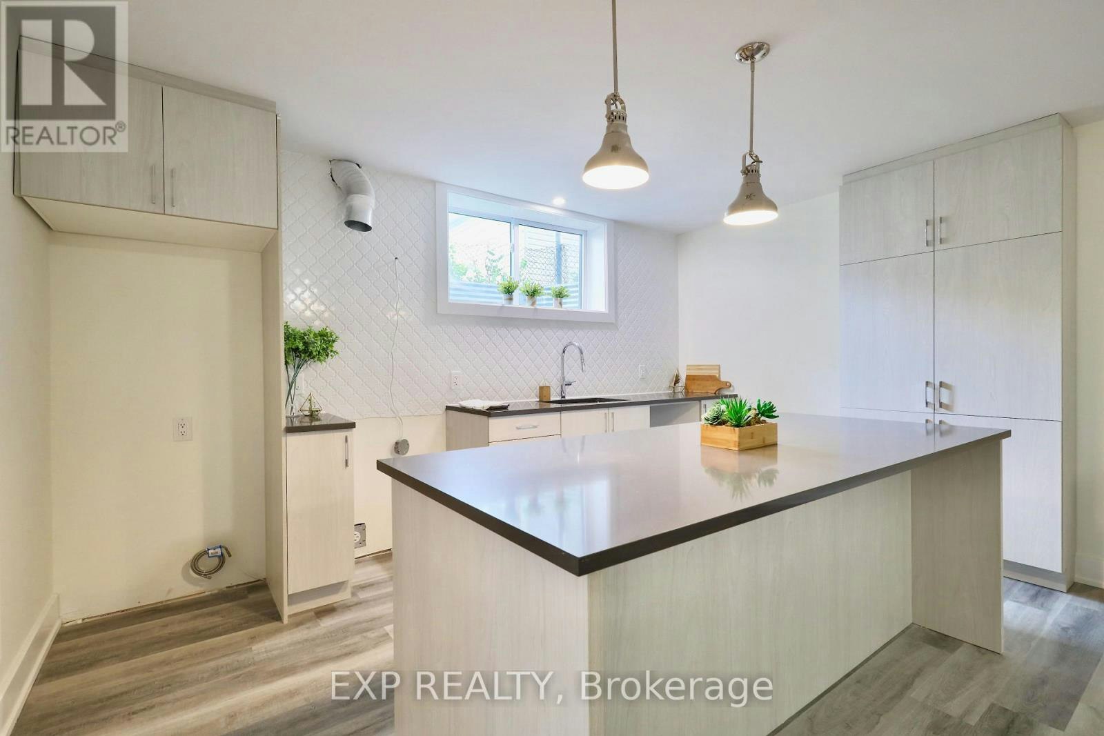 B-12 Sylvester Street, Ottawa, ON, K1K 1V7 - 6