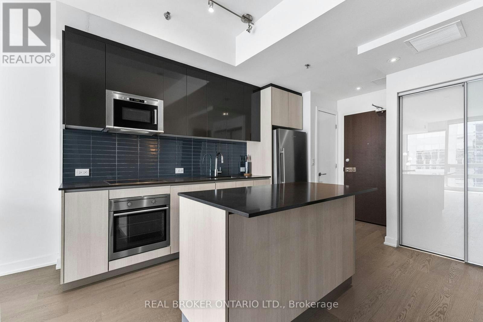 1708-199 Slater Street, Ottawa, ON, K1P 5M7 - 7