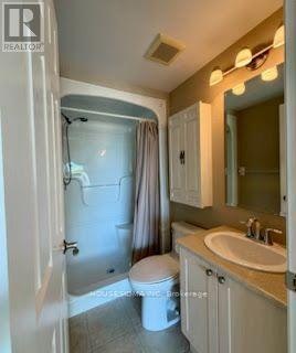 500 Mapleview Drive, Barrie, ON, L4N 6C3 - 4