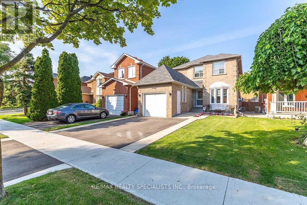 6369 Longspur Road, Mississauga, ON, L5N 6H1