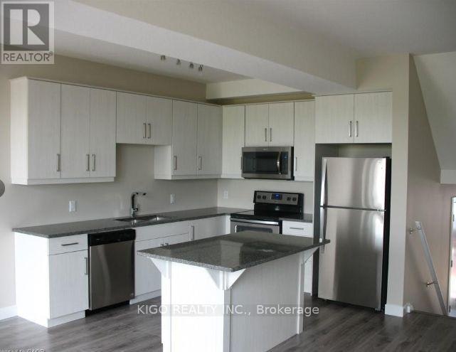 995 Village Square WEST, London, ON, N6H 5J9 - 3