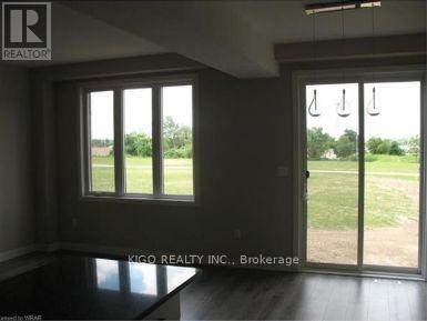 995 Village Square WEST, London, ON, N6H 5J9 - 2