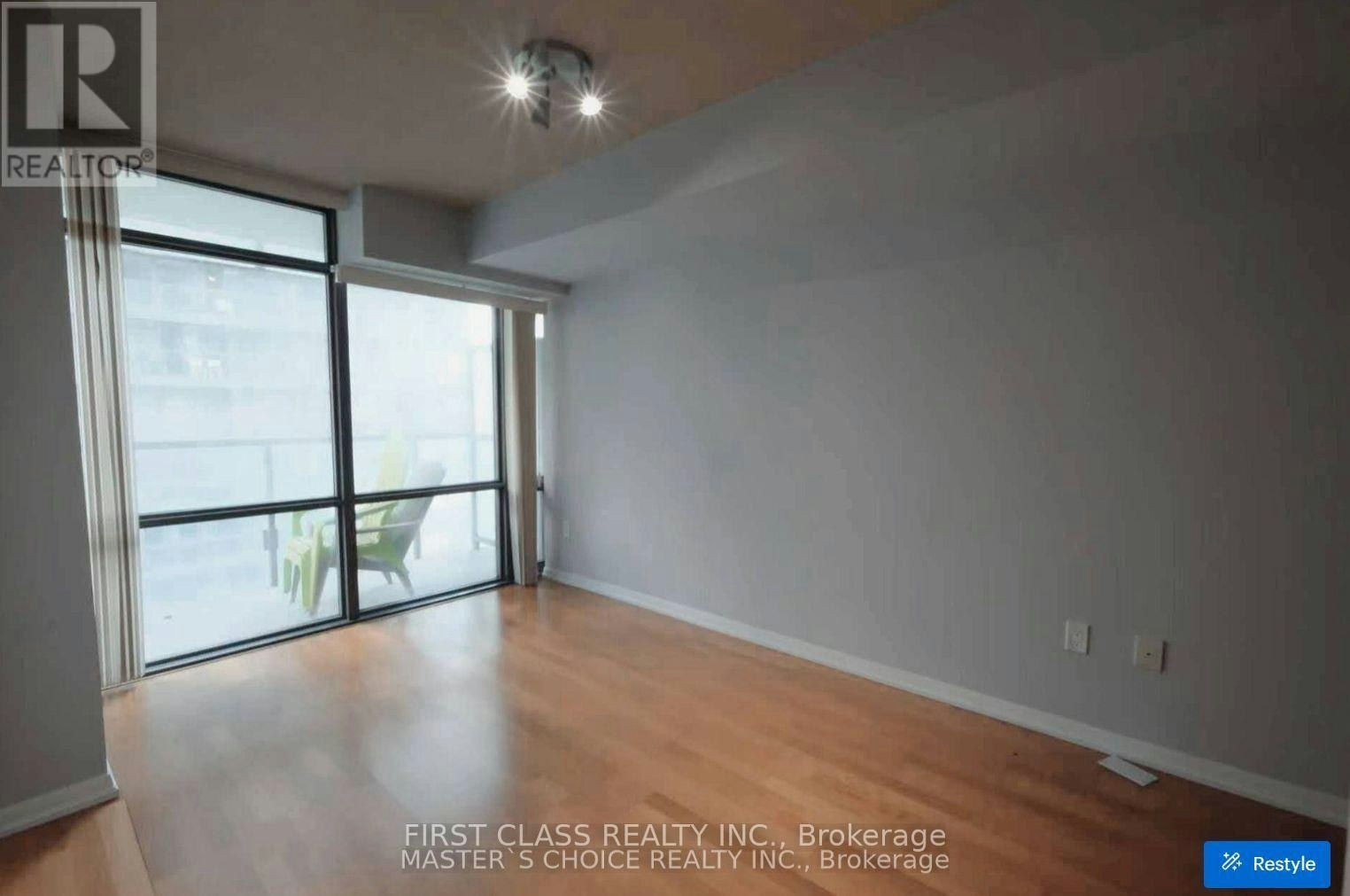 709-37 Grosvenor Street, Toronto, ON, M4Y 3G5
