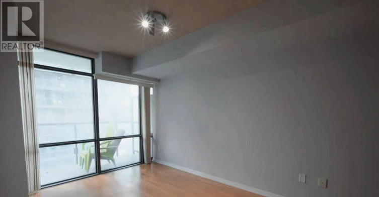 709-37 Grosvenor Street, Toronto, ON, M4Y 3G5