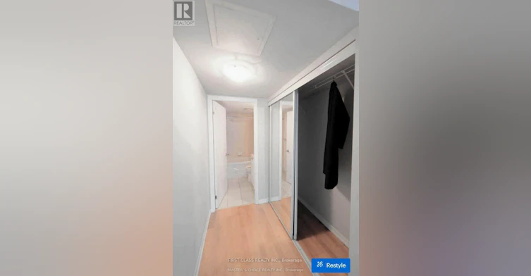 709-37 Grosvenor Street, Toronto, ON, M4Y 3G5 - 4
