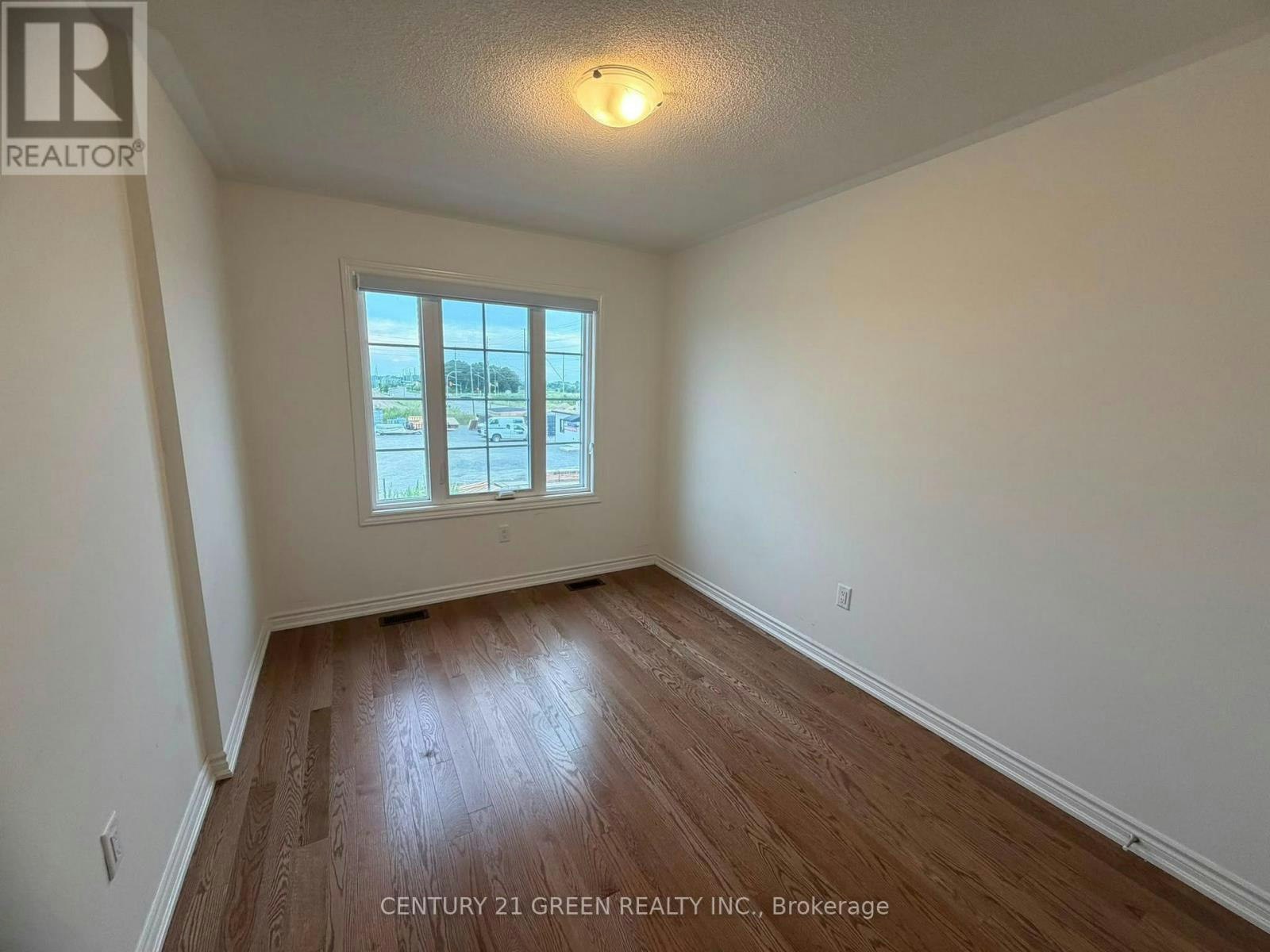 6 Reigate Avenue, Whitby, ON, L1P 0R1 - 17