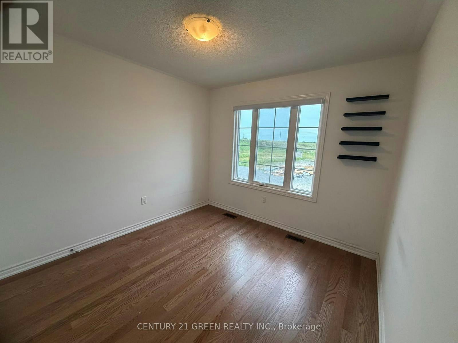 6 Reigate Avenue, Whitby, ON, L1P 0R1 - 19