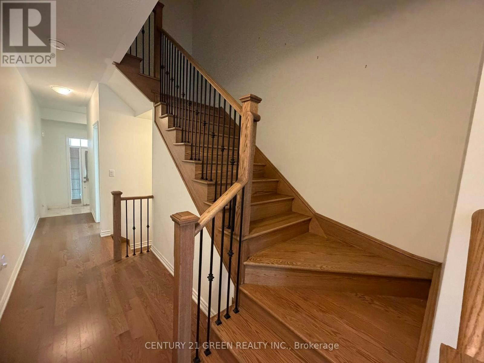 6 Reigate Avenue, Whitby, ON, L1P 0R1 - 10