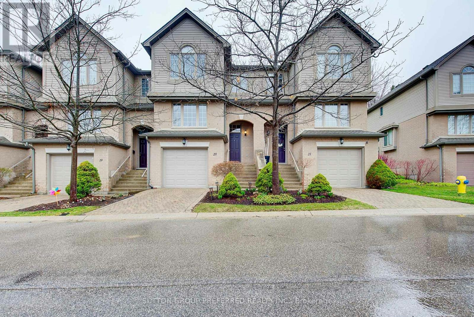 20-270 North Centre Road, London, ON, N6G 5E2