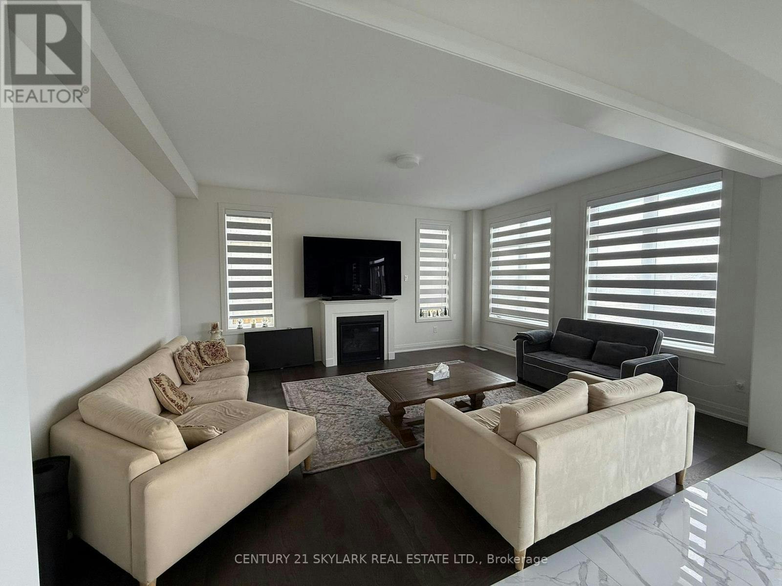 22 Mahogany Trail, Adjala-Tosorontio, ON, L0G 1W0 - 6
