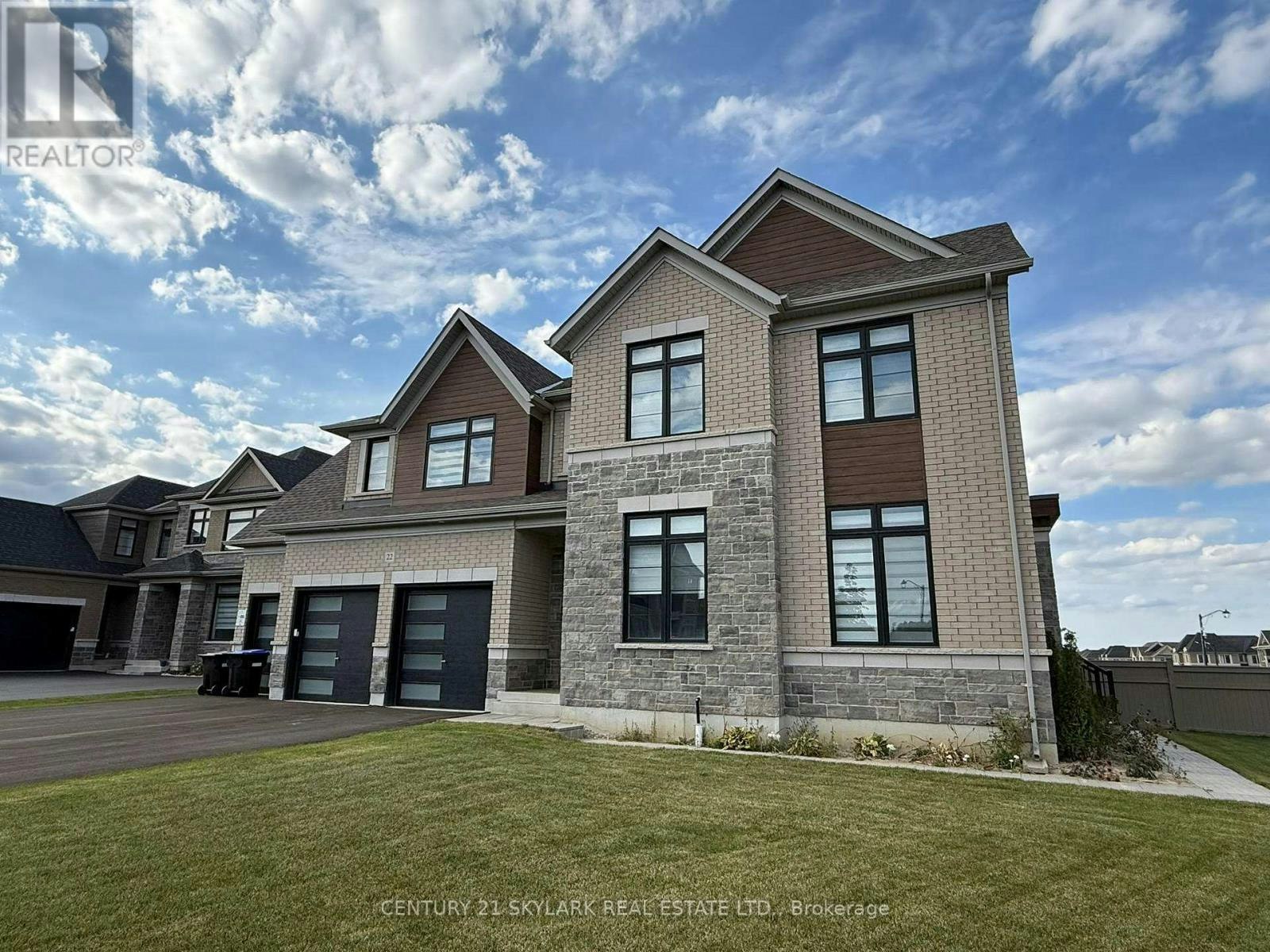 22 Mahogany Trail, Adjala-Tosorontio, ON, L0G 1W0 - 2